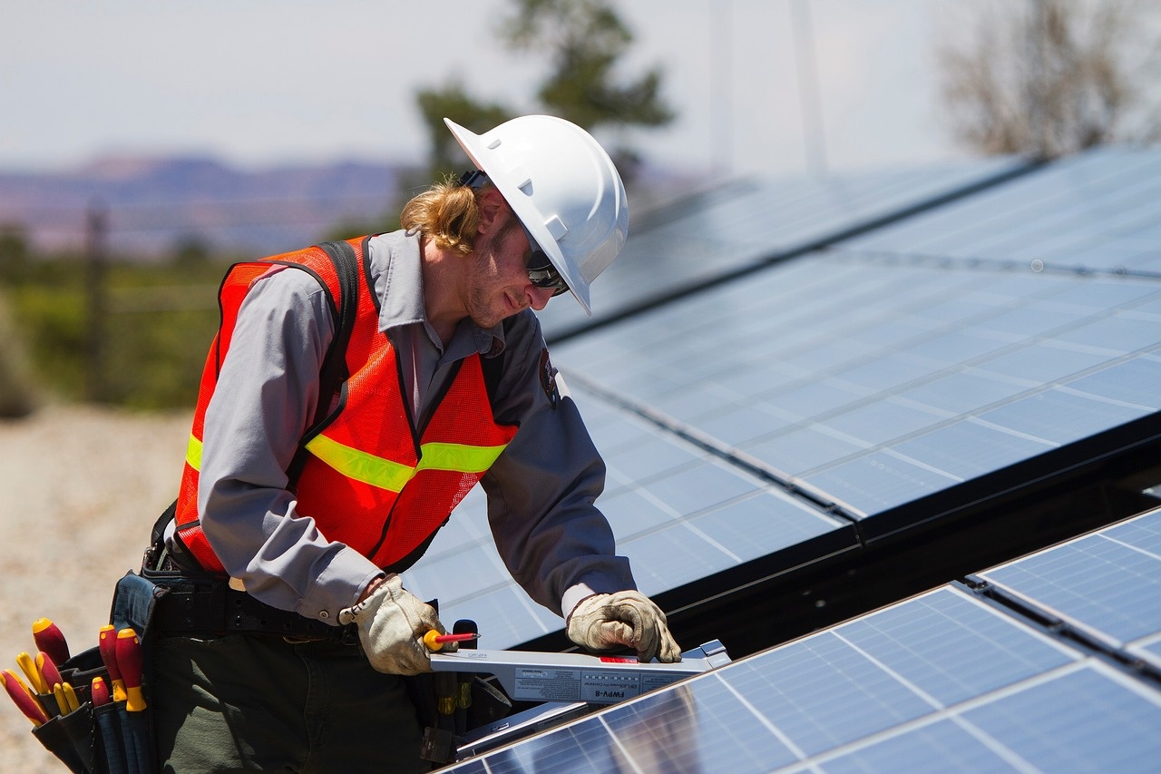 How to Pick a Solar Installer